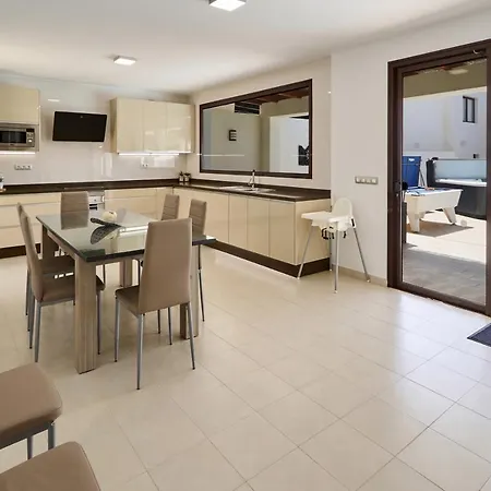 Villa Bella Valen - Lh170 By Now Ltd *