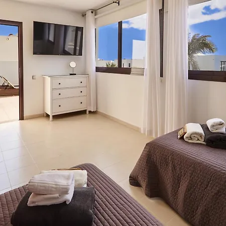 Bella Valen - Lh170 By Now Ltd Playa Blanca (Lanzarote)